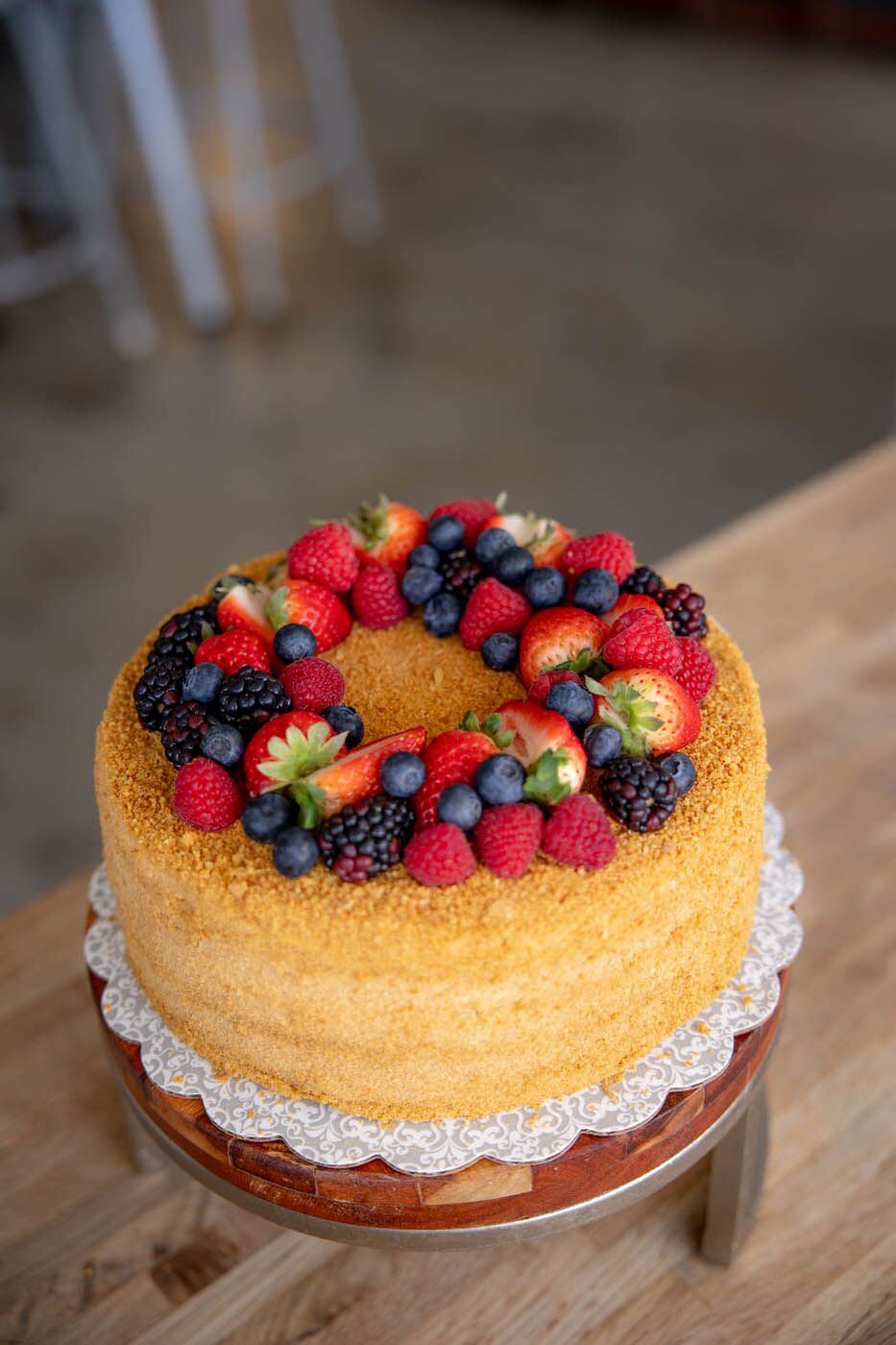 A finished The Real Food Academy birthday party cake.