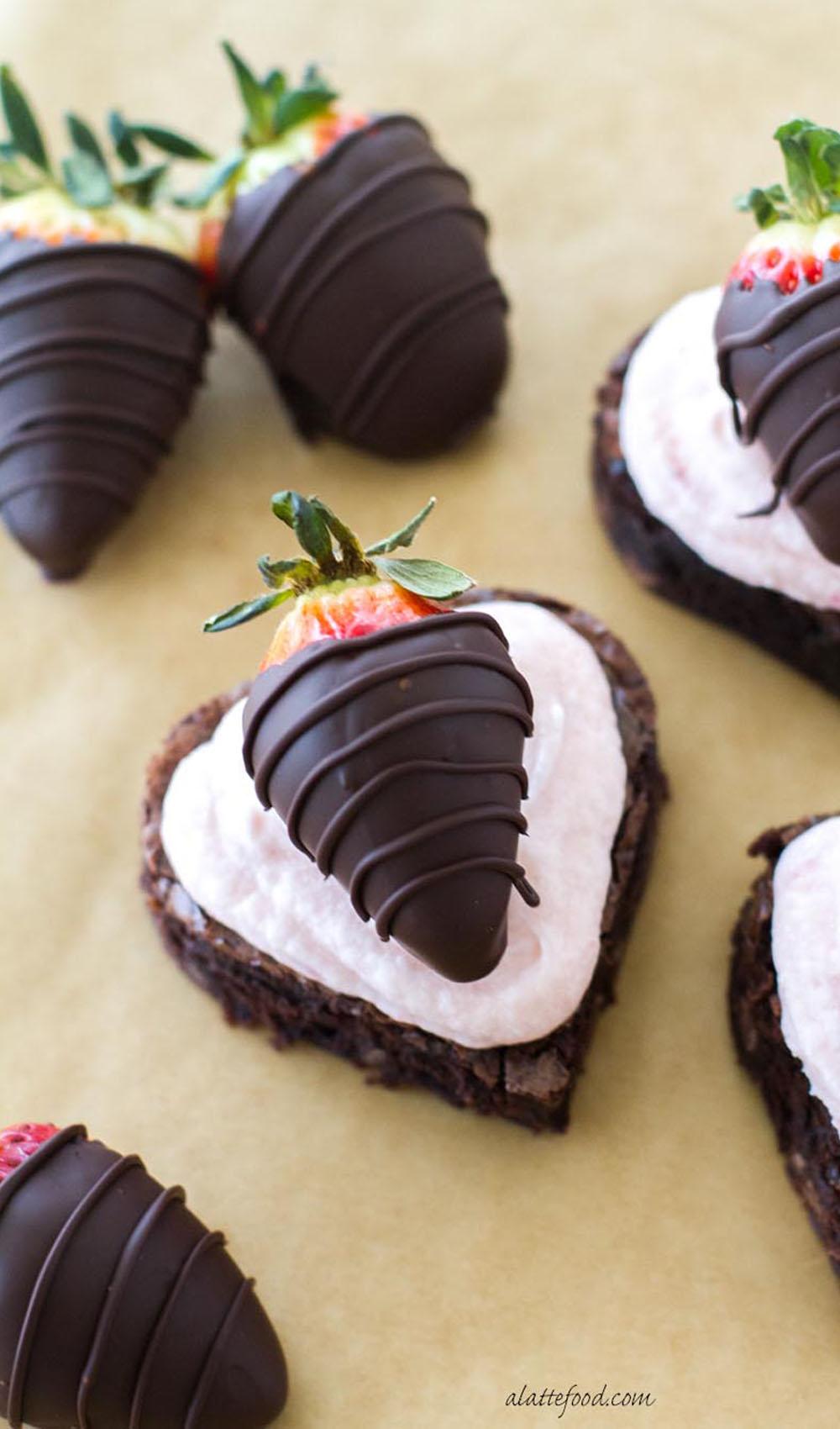 The Real Food Academy Miami heart shaped chocolate cupcake recipe.