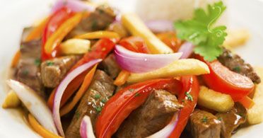 The Real Food Academy Miami lomo saltado course.
