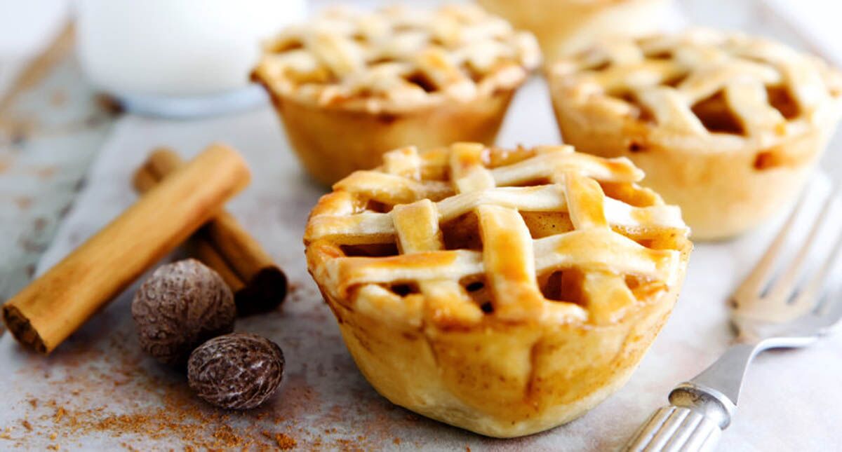 The Real Food Academy Miami's mini apple pies recipe.